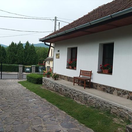 Kemencés Vendégház Mikohaza Exterior foto